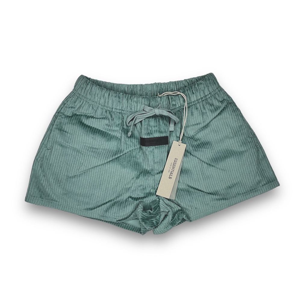 Essentials Fear Of God Women’s Shorts Sycamore NWT